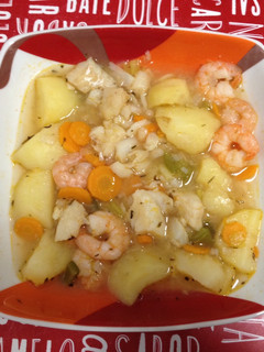 Una foto de Patatas con pescadilla/ merluza