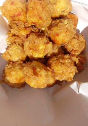 A picture of Yam balls.