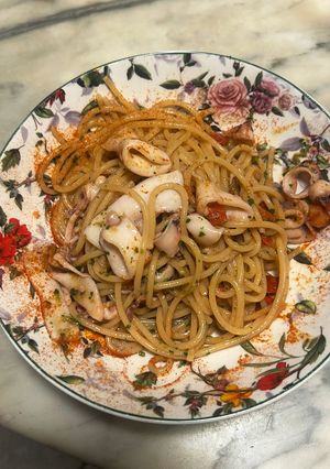 A picture of Spaghetti with Baby Squid Skillet-Style.