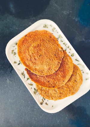 A picture of Jowar pancakes.