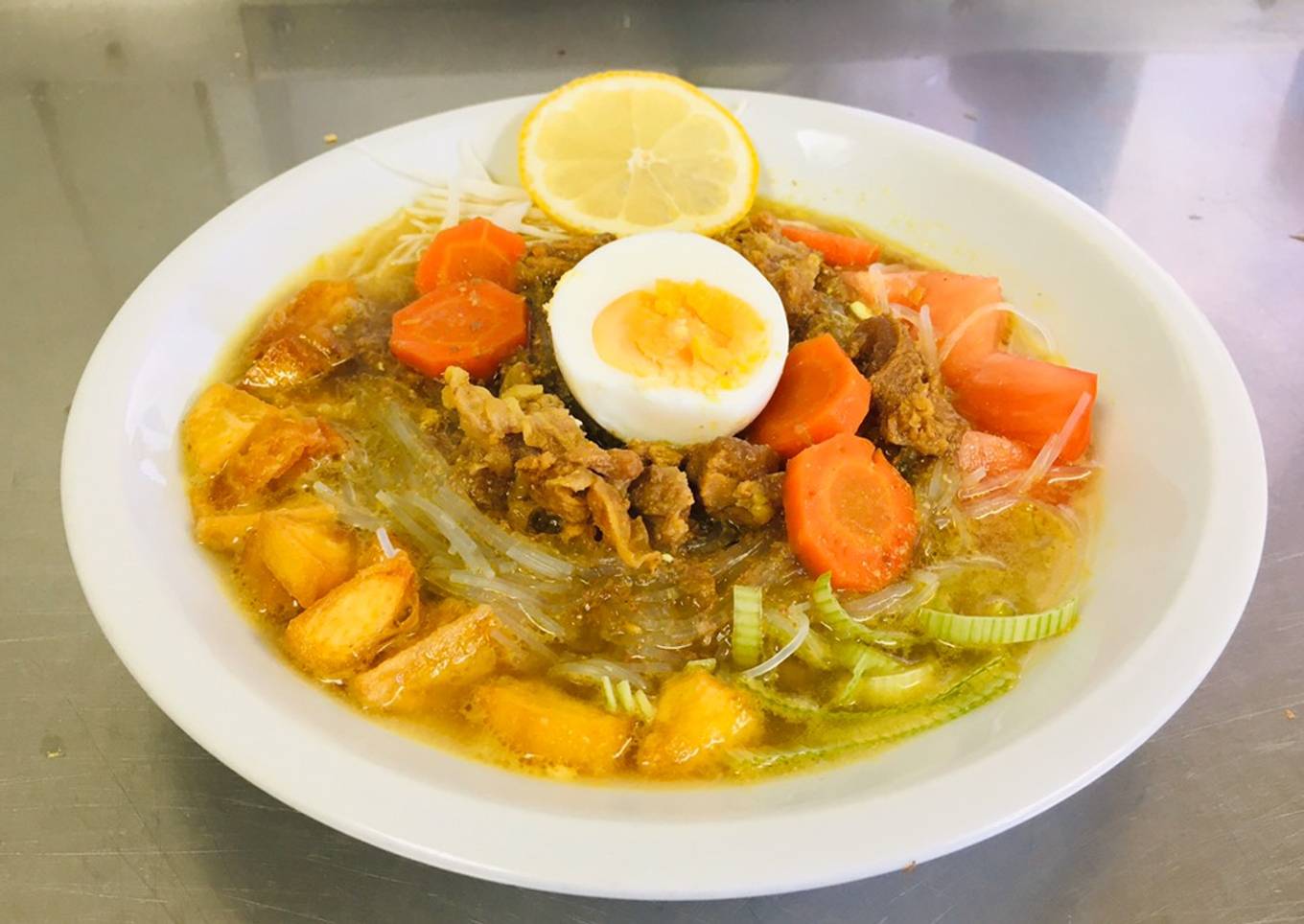 Soto Daging Dan Sayuran