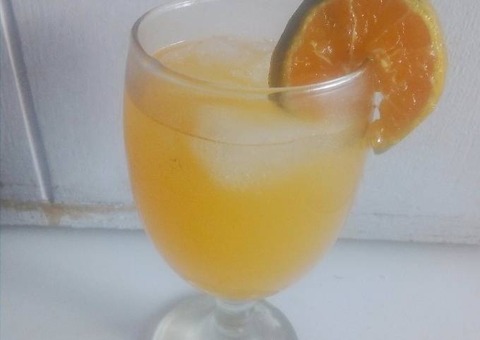 Resep Es Jeruk Peras yang Bikin Ngiler