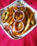 Sorshe Hilsha Maach Curry