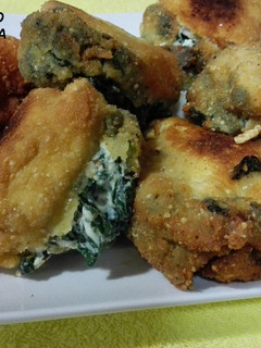 Una foto de Pechuga de pollo rellena de espinacas