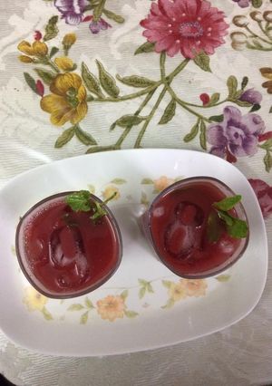A picture of Watermelon smoothie.