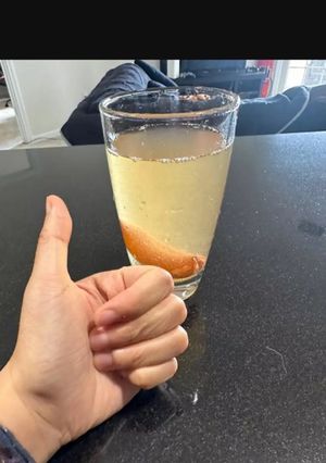 A picture of Peach vinegar.