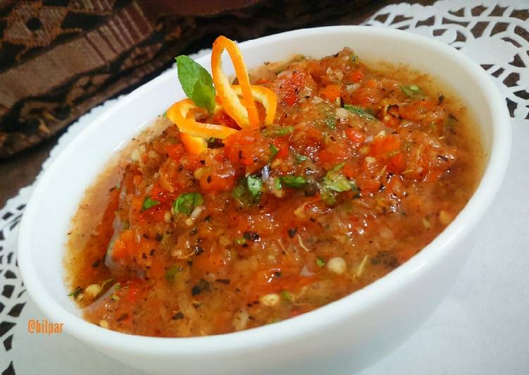 Roasted Tomato and Capsicum chutney with Orange