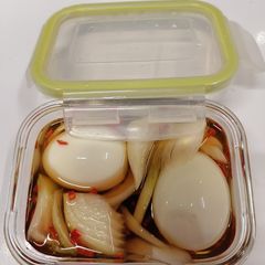 A picture of Japanese boiled egg recipe.