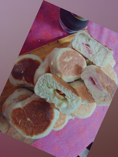 Una foto de Pancitos rellenos sin horno