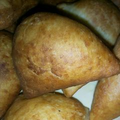 A picture of Mahamri.