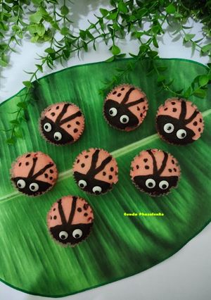 Foto resep Ladybugs CupCake