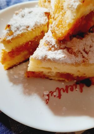 O poză a rețetei Placinta pufoasa cu dovleac si gutui.