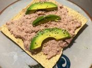 Una foto de lomo de atun