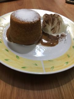 Una foto de Volcán de dulce de leche