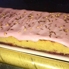 A picture of Yogurt Icing.