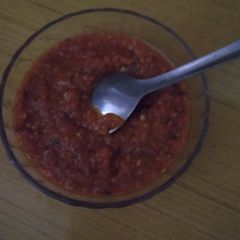 Tomato and garlic chutney A picture of Tomato and garlic chutney.