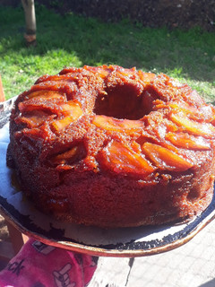 Una foto de Torta de manzana invertida