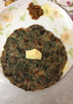 A picture of Drumsticks Leaves Parantha.