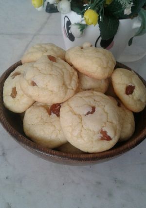 عکسی از دستور شیرینی کشمشی بازاری