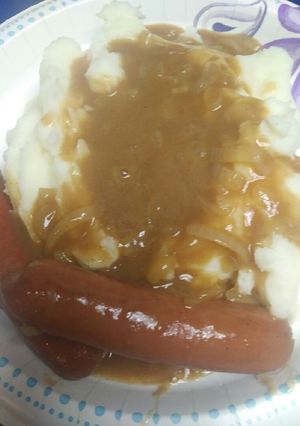 A picture of Bangers and Mash, Hotdogs.