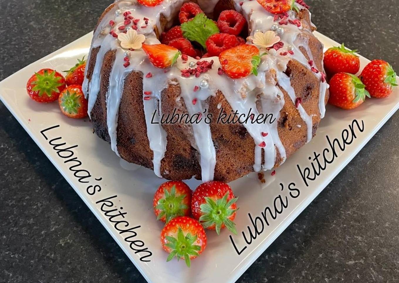 Lemon, Strawberry Bundt Cake: