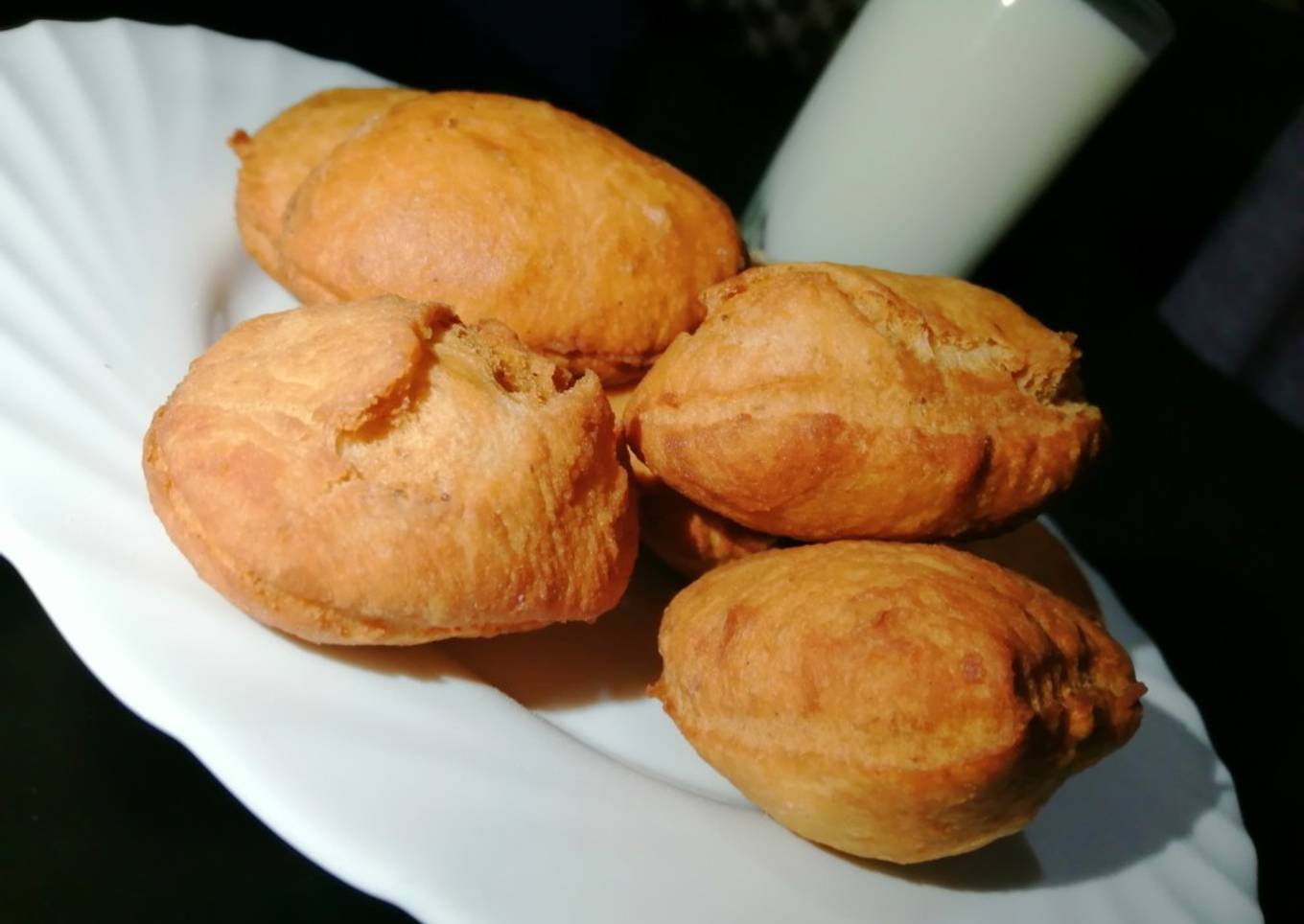 Cinnamon lemon mandazi