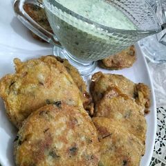 Alu tikki A picture of Alu tikki.