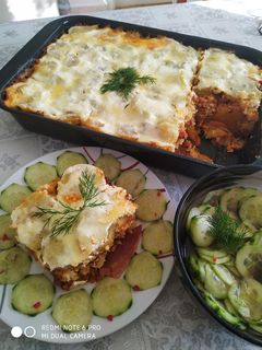 Bajusz pödrő, rakott hús recept fotója