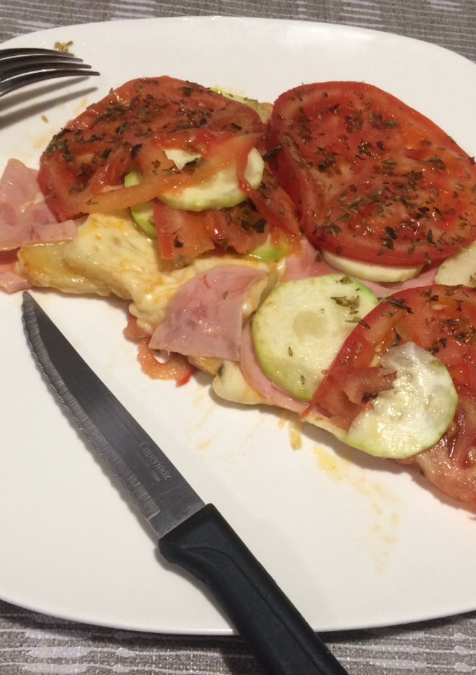 Una foto de Pizza de patatas en sartén sin horno