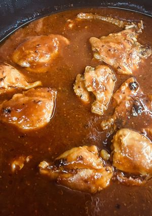 Una foto de Pollo a la SoleraSalsa para acompañar el pollo