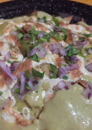 Una foto de Chilaquiles Suizos