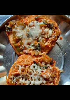 A picture of Pizza bites.