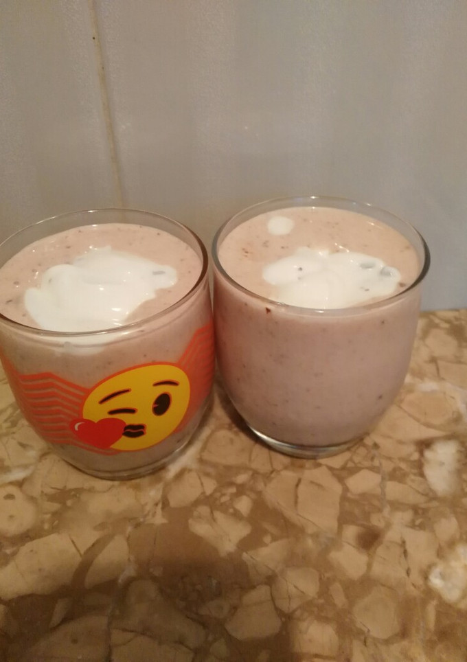Una foto de Yogurt casero de chocolates bajo grasas