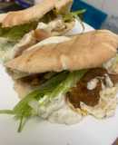 Pan de pita con cabeza de lomo
