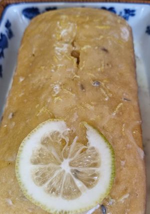 Una foto de Budín de lavanda 🪻 y limón 🍋