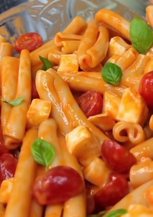Foto de Massa fria com tomate e mozzarella