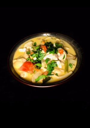 A picture of Tom Kha Gai.