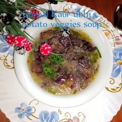 Potato veggies soup 🥔🥕🫛🥬 A picture of Potato veggies soup 🥔🥕🫛🥬.