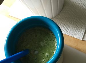 Una foto de Batido de espinacas-pera-semillas de Flax dorada-banana (smoothie)