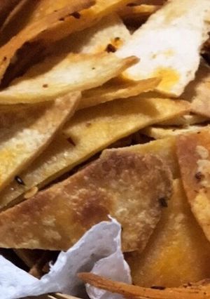 Una foto de Doritos caseros