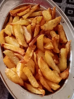 फ्रेंच फ्राइज (french fries recipe in Hindi) रेसिपी मुख्य फोटो