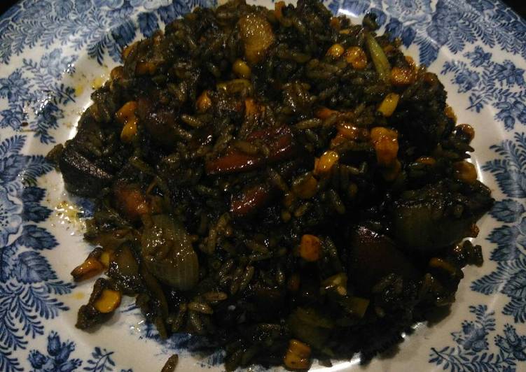 Arroz negro con sepia