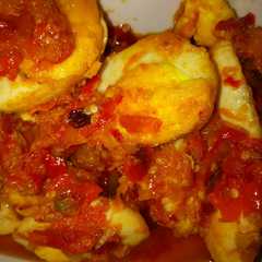 A picture of Balado telur.