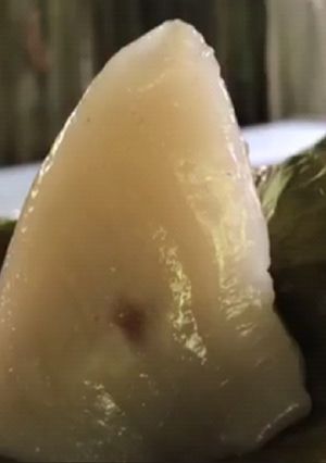 Hình của món Bánh ít Nam Bộ.