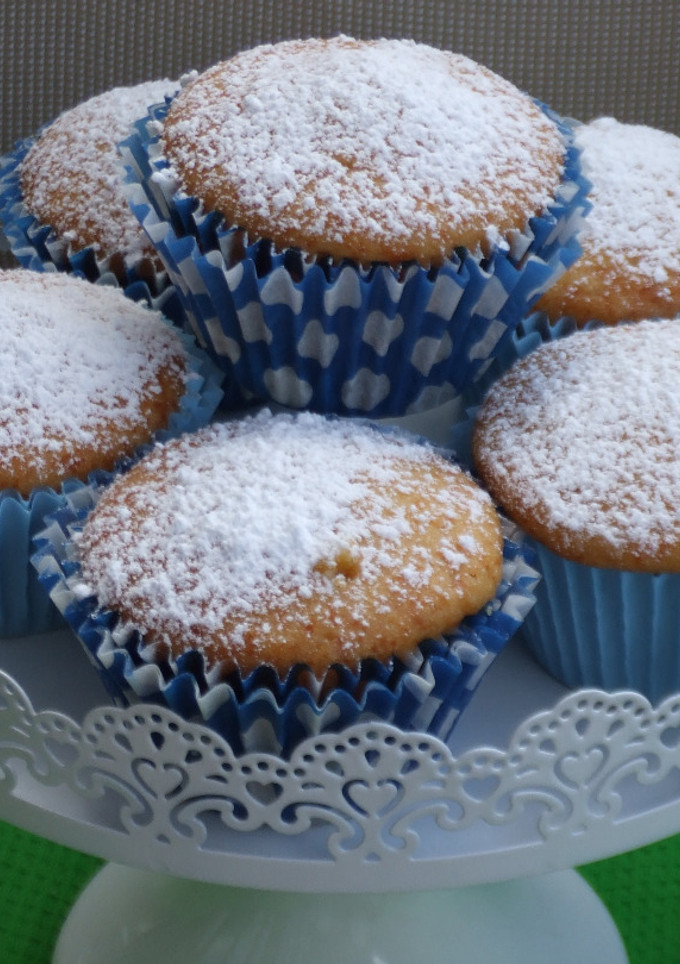 Una foto de Bollos rellenos de mermelada casera de naranja sanguina con Cointreau