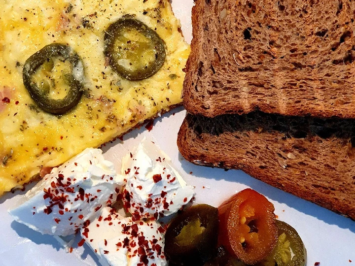 Easy Steps to Make Jalapeño omelette 🍳 the Delicious Appealing