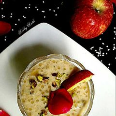 A picture of Apple sabudana kheer.