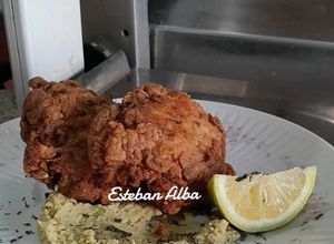 Una foto de Pollo broaster