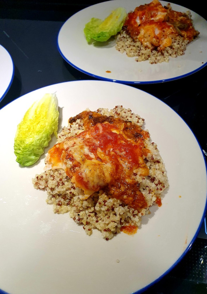 Una foto de Bacalao gratinado con quinoa y bulgur