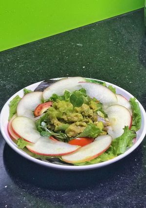 Hình của món Salad hoa quả đơn giản cực dễ làm 🥗.